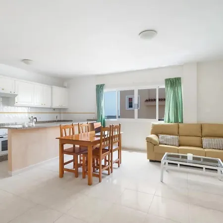 Connect 1: Conexión Total. Apartamento *